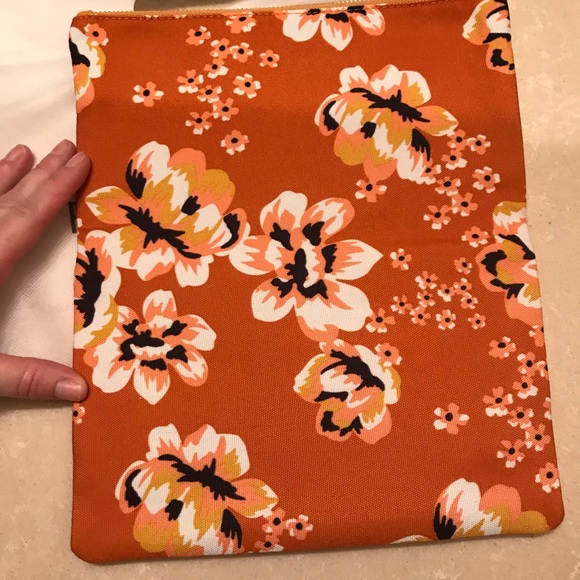 Rachel Palley Rev Clutch - Picture 2 of 5